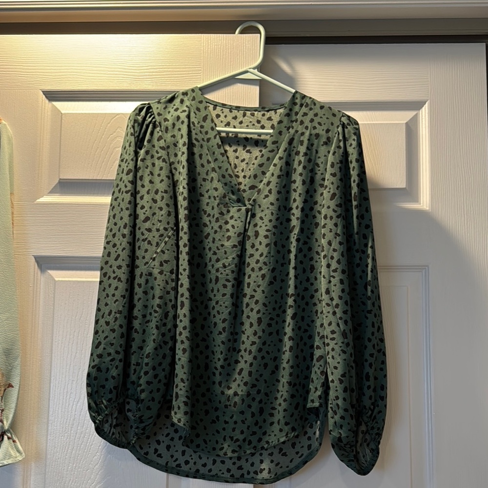 Elegant Green Polka Dot Blouse